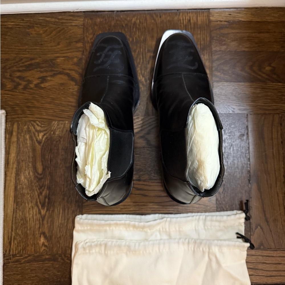 Fendi Black Leather Chelsea Boots - Picture 5 of 6